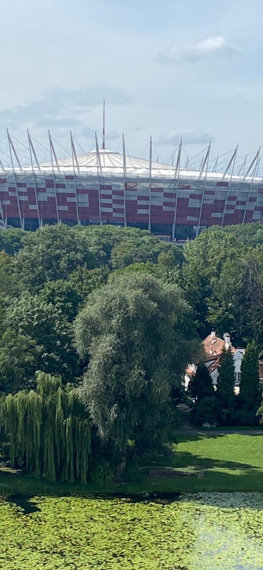 Dedek Park - Historyczny Dworek W Pieknym Parku Skaryszewskim Obok Stadionu Narodowego Varsóvia Exterior foto